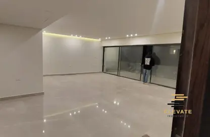 Apartment - 3 Bedrooms - 3 Bathrooms for rent in Lake View Residence - 5th Settlement Compounds - The 5th Settlement - New Cairo City - Cairo