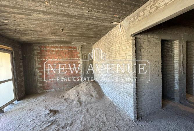 8358921 - Property Image 2