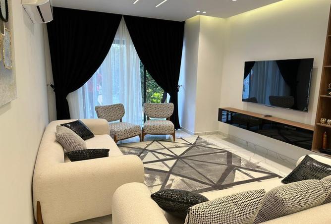 7921493 - Property Image 2