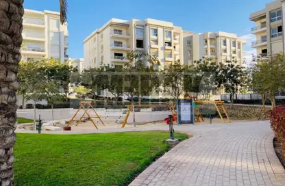 Apartment - 1 Bedroom - 2 Bathrooms for sale in Hyde Park - 5th Settlement Compounds - The 5th Settlement - New Cairo City - Cairo