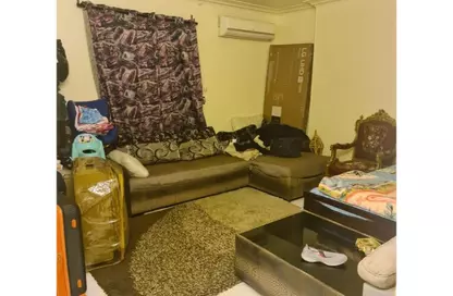 Apartment - 3 Bedrooms - 3 Bathrooms for sale in Mohamed Hassan Badran St. - 6th Zone - Nasr City - Cairo