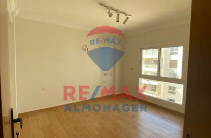Apartment - 3 Bedrooms - 3 Bathrooms for sale in Mountain View iCity October - 6 October Compounds - 6 October City - Giza
