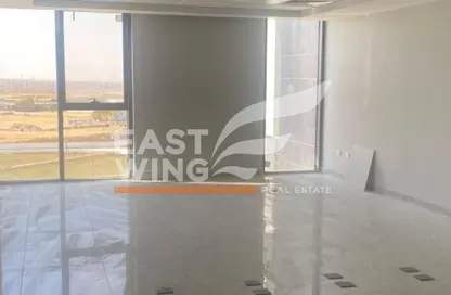 Office Space - Studio - 1 Bathroom for rent in Hyde Park Business District Mall - South Teseen St. - The 5th Settlement - New Cairo City - Cairo