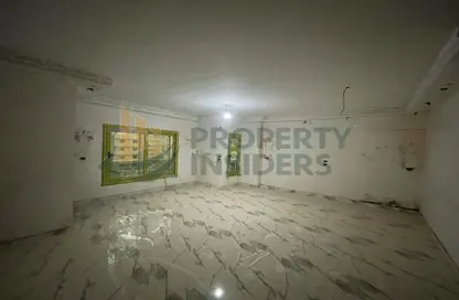 Apartment - 3 Bedrooms - 3 Bathrooms for rent in Dr Michel Bakhoum St. - Dokki - Giza