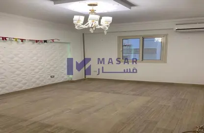 شقة - 3 غرف نوم - 3 حمامات للبيع في شارع الشويفات - الحي الاول - التجمع الخامس - مدينة القاهرة الجديدة - القاهرة