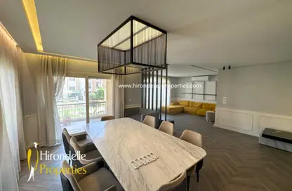 Apartment - 4 Bedrooms - 2 Bathrooms for sale in Stone Residence - 5th Settlement Compounds - The 5th Settlement - New Cairo City - Cairo