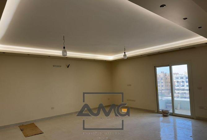 8311419 - Property Image 3