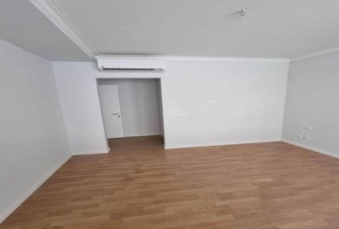 8177952 - Property Image 3