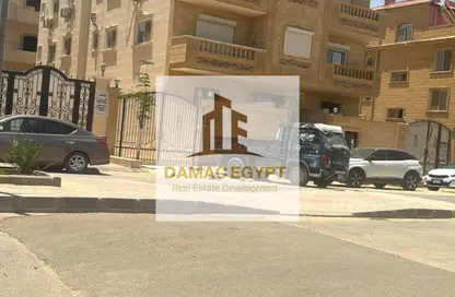 Duplex - 5 Bedrooms - 3 Bathrooms for sale in Street 102 - West Somid - 6 October City - Giza