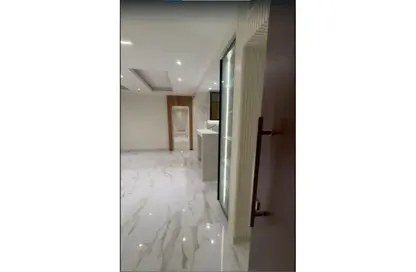 Apartment - 3 Bedrooms - 3 Bathrooms for rent in Eastown - 5th Settlement Compounds - The 5th Settlement - New Cairo City - Cairo