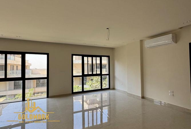 8092960 - Property Main Image