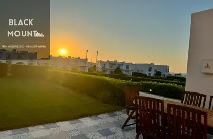 Townhouse - 4 Bedrooms - 3 Bathrooms for sale in Mountain View - Ras Al Hekma - North Coast