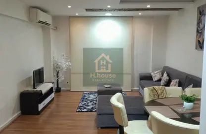 Apartment - 2 Bedrooms - 1 Bathroom for rent in El Rehab Extension - Al Rehab - New Cairo City - Cairo