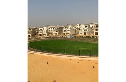 فيلا - 5 غرف نوم - 5 حمامات للبيع في ليفانا - اب تاون كايرو - المقطم - القاهرة