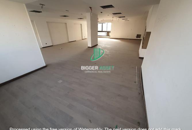 8373674 - Property Image 3