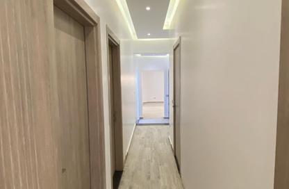 Apartment - 3 Bedrooms - 2 Bathrooms for sale in 90 Avenue - South Investors Area - New Cairo City - Cairo