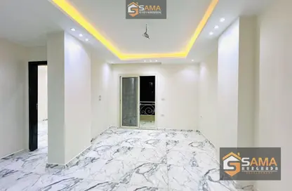 شقة - 3 غرف نوم - 1 حمام للبيع في الغردقة هب - منطقة الانتركونتننتال - الغردقة - محافظة البحر الاحمر