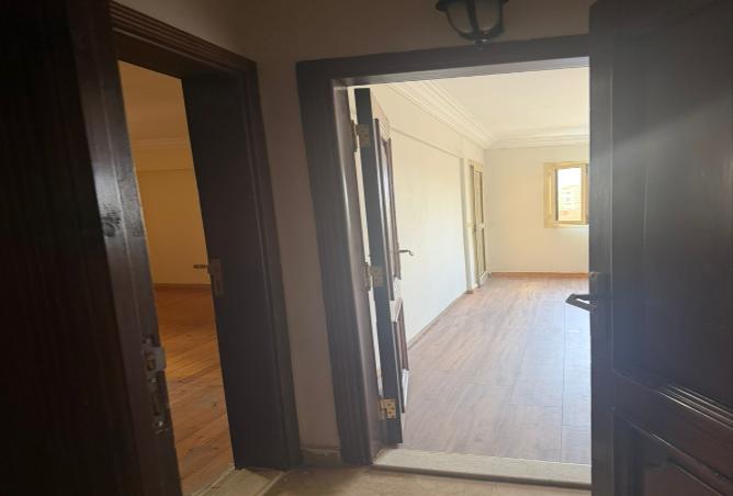 8422305 - Property Image 3