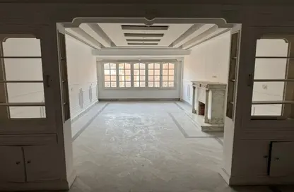 Office Space - Studio - 4 Bathrooms for rent in Shehab St. - Mohandessin - Giza