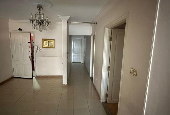 8406277 - صورة العقار 2