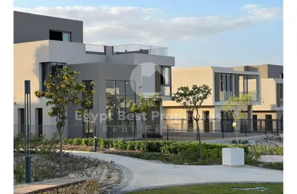 Villa - 4 Bedrooms - 3 Bathrooms for sale in Sodic East - 6th District - New Heliopolis - Cairo
