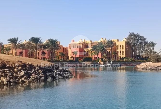 8325867 - Property Image 2