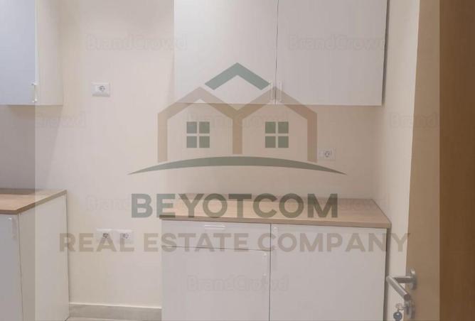 7862300 - Property Image 3