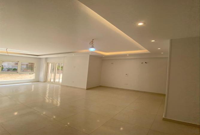 8004844 - Property Image 2