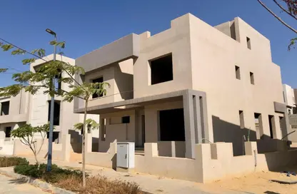 Villa - 6 Bedrooms - 7 Bathrooms for sale in Grand Heights - Northern Expansions - 6 October City - Giza