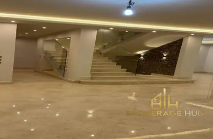 فيلا - 5 غرف نوم - 7 حمامات للايجار في كايرو فيستيفال سيتى - المستثمرين الشمالية - مدينة القاهرة الجديدة - القاهرة