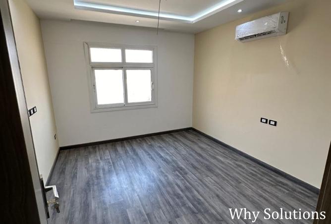 8384960 - Property Main Image