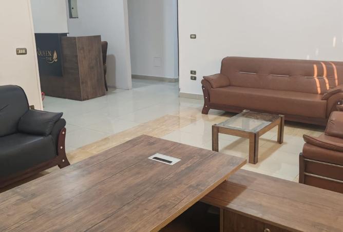 8391829 - Property Image 2