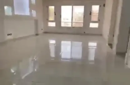 شقة - 3 غرف نوم - 2 حمامات للايجار في عمارات البنفسج - البنفسج - مدينة القاهرة الجديدة - القاهرة