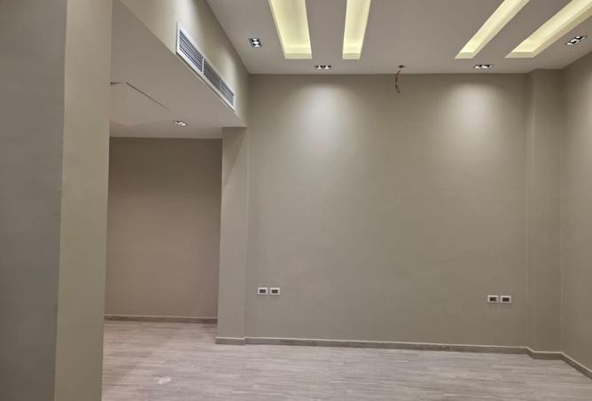 8258044 - Property Image 3