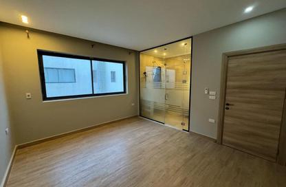 Apartment - 2 Bedrooms - 3 Bathrooms for rent in Lake View Residence - 5th Settlement Compounds - The 5th Settlement - New Cairo City - Cairo