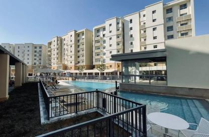 Apartment - 3 Bedrooms - 3 Bathrooms for rent in Uptown Cairo Road - Al Abageyah - El Khalifa - Cairo