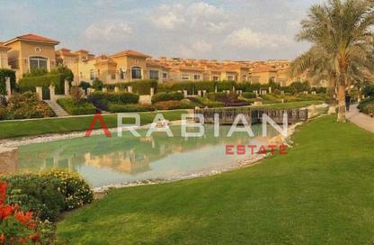 Villa - 5 Bedrooms - 4 Bathrooms for sale in Stone Park - 5th Settlement Compounds - The 5th Settlement - New Cairo City - Cairo