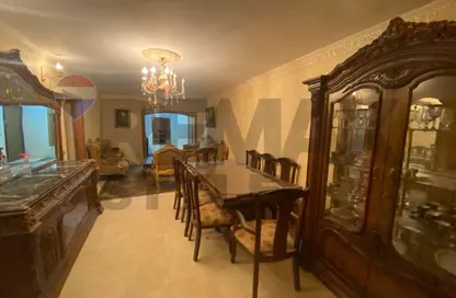 Apartment - 2 Bedrooms - 2 Bathrooms for sale in Zahraa El Maadi - Hay El Maadi - Cairo