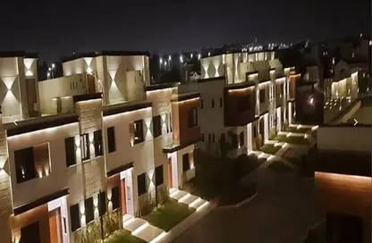 Townhouse - 4 Bedrooms - 4 Bathrooms for sale in Azzar 2 - 5th Settlement Compounds - The 5th Settlement - New Cairo City - Cairo