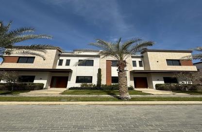 Townhouse - 5 Bedrooms - 4 Bathrooms for sale in Azzar 2 - 5th Settlement Compounds - The 5th Settlement - New Cairo City - Cairo