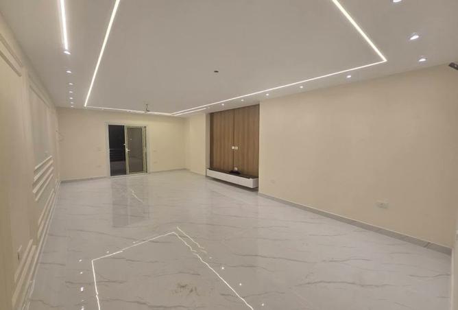 8327308 - صورة العقار 2