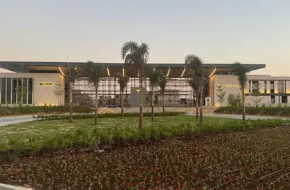 Apartment - 2 Bedrooms - 2 Bathrooms for sale in Ivoire - Sheikh Zayed City - Giza