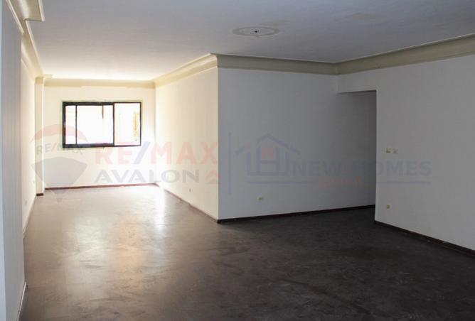 7839448 - Property Image 2