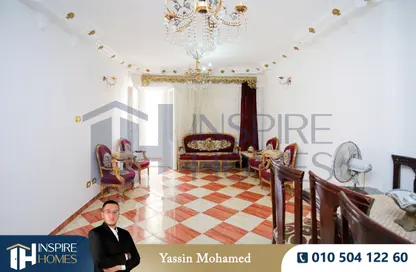 Apartment - 3 Bedrooms - 1 Bathroom for sale in Fleming - Hay Sharq - Alexandria