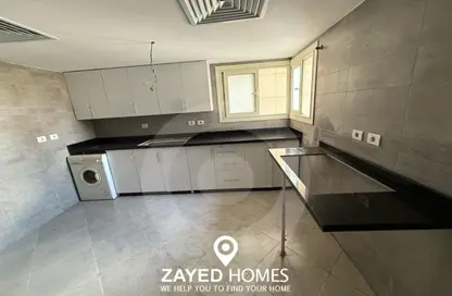 Apartment - 2 Bedrooms - 3 Bathrooms for rent in New Giza - Cairo Alexandria Desert Road - 6 October City - Giza