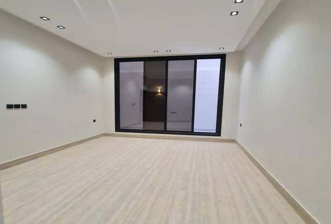 7992088 - صورة العقار 3