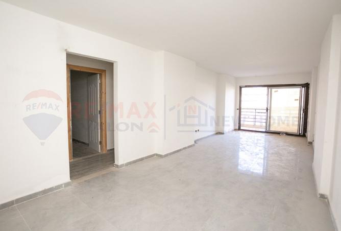 8266543 - صورة العقار 3