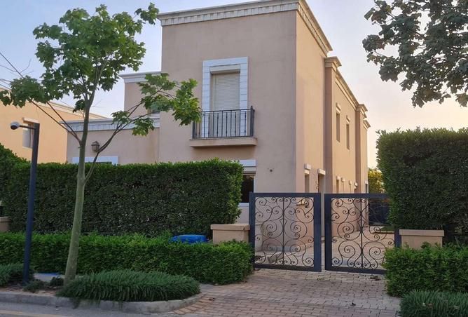 8322242 - Property Image 2