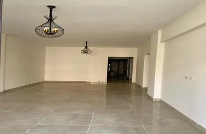 شقة - 3 غرف نوم - 2 حمامات للايجار في مون ريزيدنس - فيفث سكوير - التجمع الخامس - مدينة القاهرة الجديدة - القاهرة