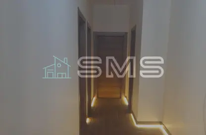 Apartment - 3 Bedrooms - 3 Bathrooms for sale in Bait Alwatan - The 5th Settlement - New Cairo City - Cairo